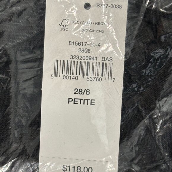 GAP Women's High Rise Ultrasoft Horseshoe Jeans - Petite 28/6 Black - Picture 4 of 5